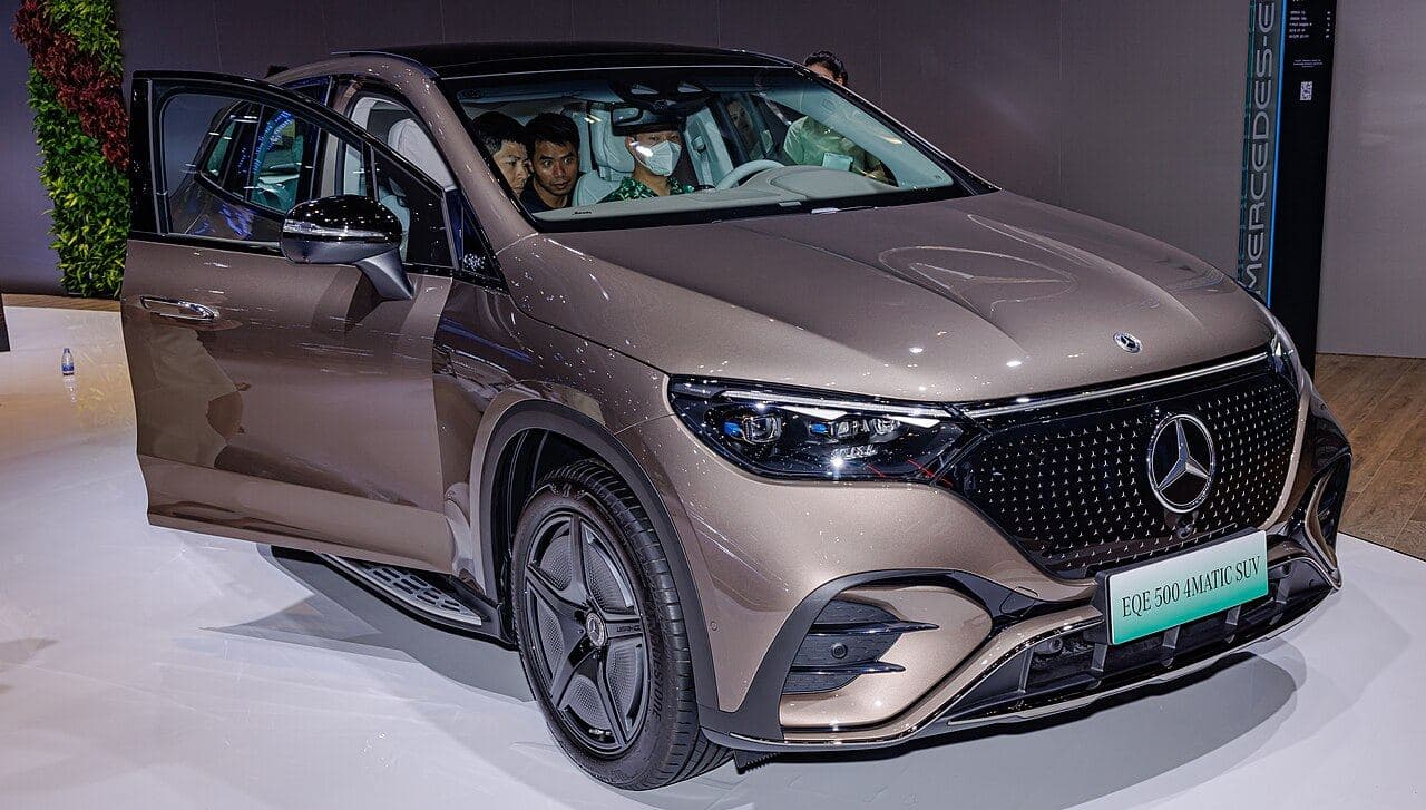 Mercedes-Benz EQE 350+ SUV