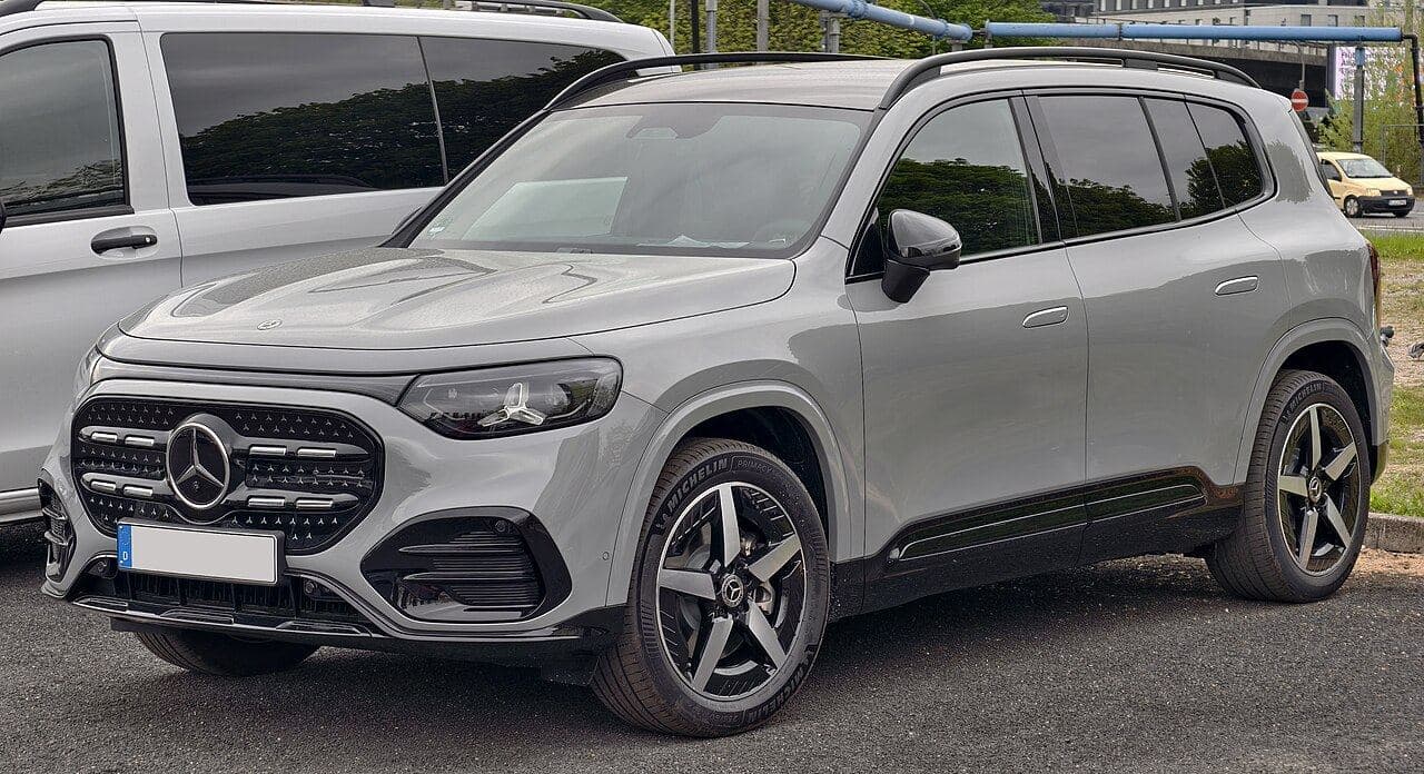 Mercedes-Benz GLB 200+ EQ Teknolojili